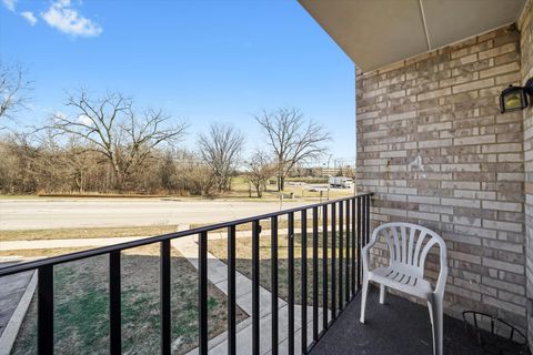 Tiny photo for 4500 Rumsey Avenue #2N, Oak Lawn, IL 60453 (MLS # 12539568)