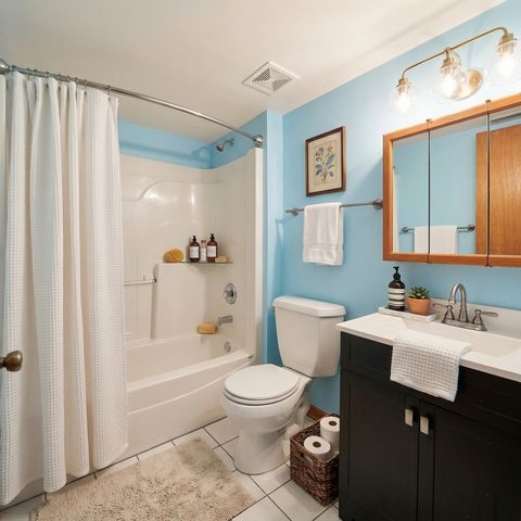 Tiny photo for 4500 Rumsey Avenue #2N, Oak Lawn, IL 60453 (MLS # 12539568)