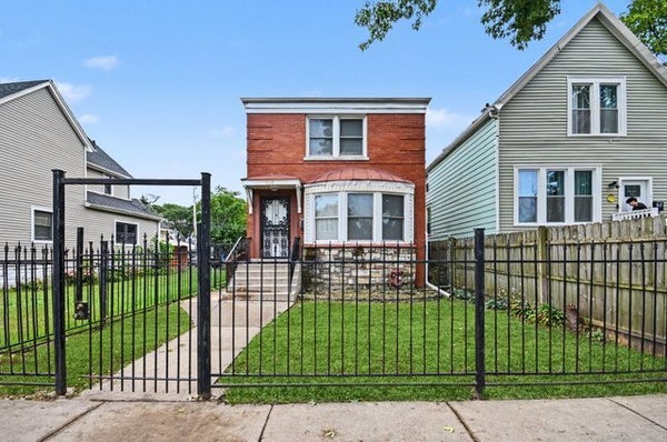 8619 S MORGAN ST, CHICAGO, IL 60620 - Image 81c1bb9d2b7183d19270876e0dbc8e08/1457928664