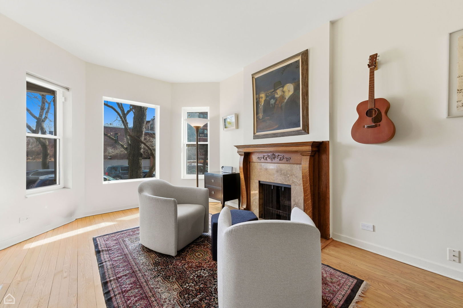 5530 S Kimbark Avenue