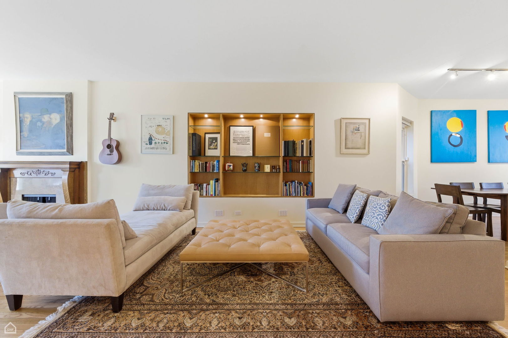 5530 S Kimbark Avenue