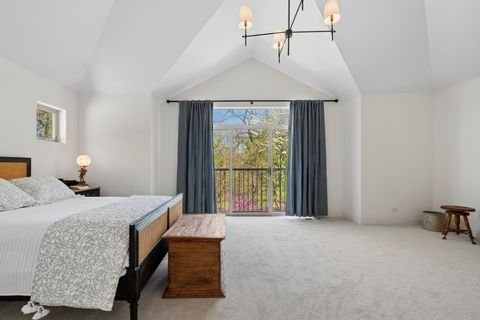 Tiny photo for 5725 N Jersey Avenue, Chicago, IL 60659 (MLS # 12624676)