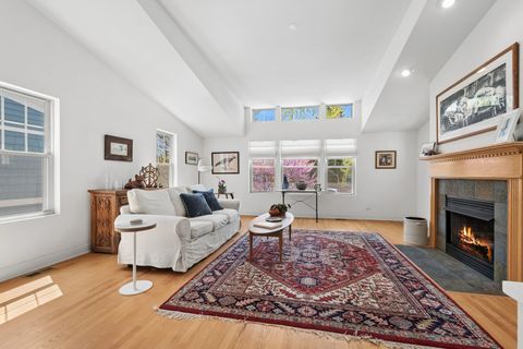 Tiny photo for 5725 N Jersey Avenue, Chicago, IL 60659 (MLS # 12624676)