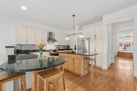 Tiny photo for 5725 N Jersey Avenue, Chicago, IL 60659 (MLS # 12624676)