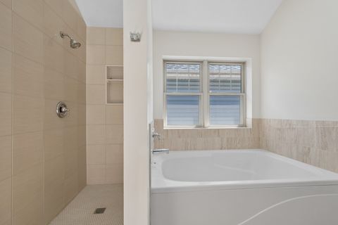Tiny photo for 5725 N Jersey Avenue, Chicago, IL 60659 (MLS # 12624676)