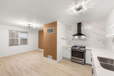 Tiny photo for 3606 Emerald Avenue, Steger, IL 60475 (MLS # 12527501)