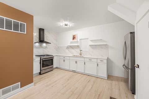 Tiny photo for 3606 Emerald Avenue, Steger, IL 60475 (MLS # 12527501)