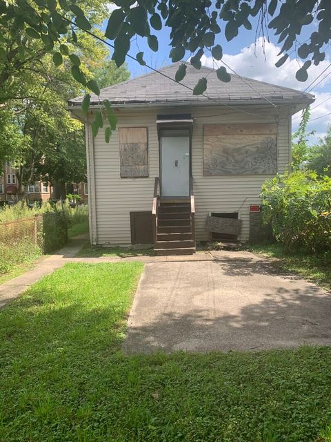 Tiny photo for 6840 S Indiana Avenue, Chicago, IL 60637 (MLS # 12463078)