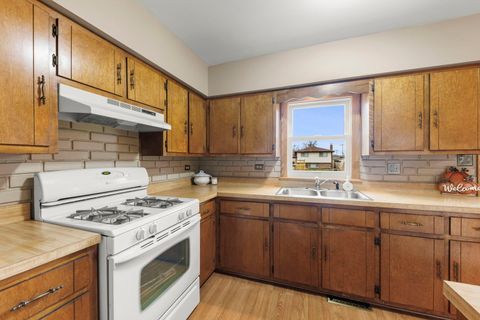 Tiny photo for 15636 Lockwood Avenue, Oak Forest, IL 60452 (MLS # 12524751)