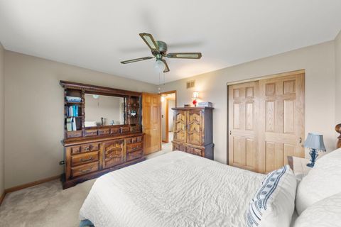 Tiny photo for 15636 Lockwood Avenue, Oak Forest, IL 60452 (MLS # 12524751)