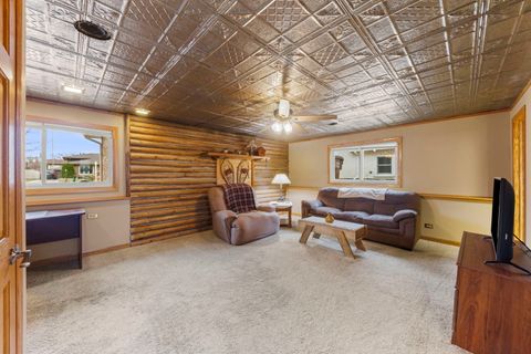 Tiny photo for 15636 Lockwood Avenue, Oak Forest, IL 60452 (MLS # 12524751)