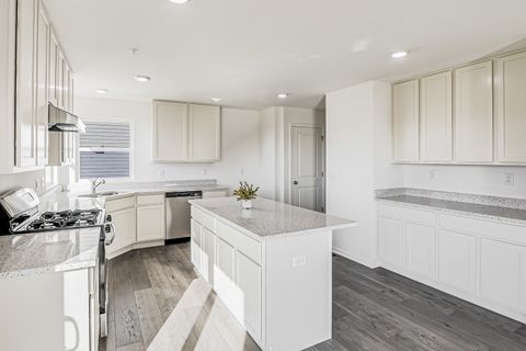 Tiny photo for 488 Endicott Road, South Elgin, IL 60177 (MLS # 12491652)