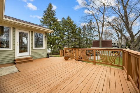Tiny photo for 145 Concord Avenue, South Elgin, IL 60177 (MLS # 12587585)