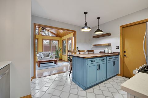 Tiny photo for 145 Concord Avenue, South Elgin, IL 60177 (MLS # 12587585)