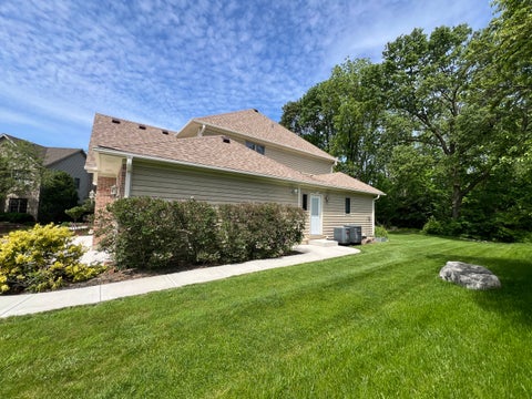 Tiny photo for 1500 Flag Day Drive, Batavia, IL 60510 (MLS # 12756841)