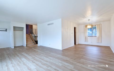 Tiny photo for 5S661 Buttonwood Court, Naperville, IL 60540 (MLS # 12522176)