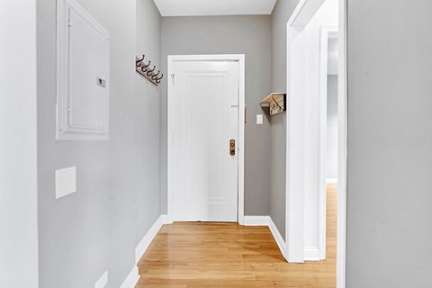 Tiny photo for 58 Forest Avenue #2S, Riverside, IL 60546 (MLS # 12674145)