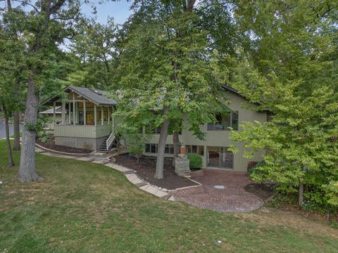 Tiny photo for 21265 W East Cuba Road, Kildeer, IL 60047 (MLS # 12444201)
