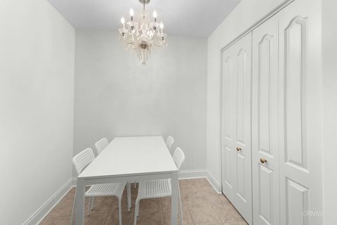 Tiny photo for 1 ITASCA Place #412, Itasca, IL 60143 (MLS # 12545621)