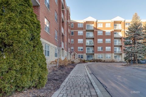 Tiny photo for 1 ITASCA Place #412, Itasca, IL 60143 (MLS # 12545621)