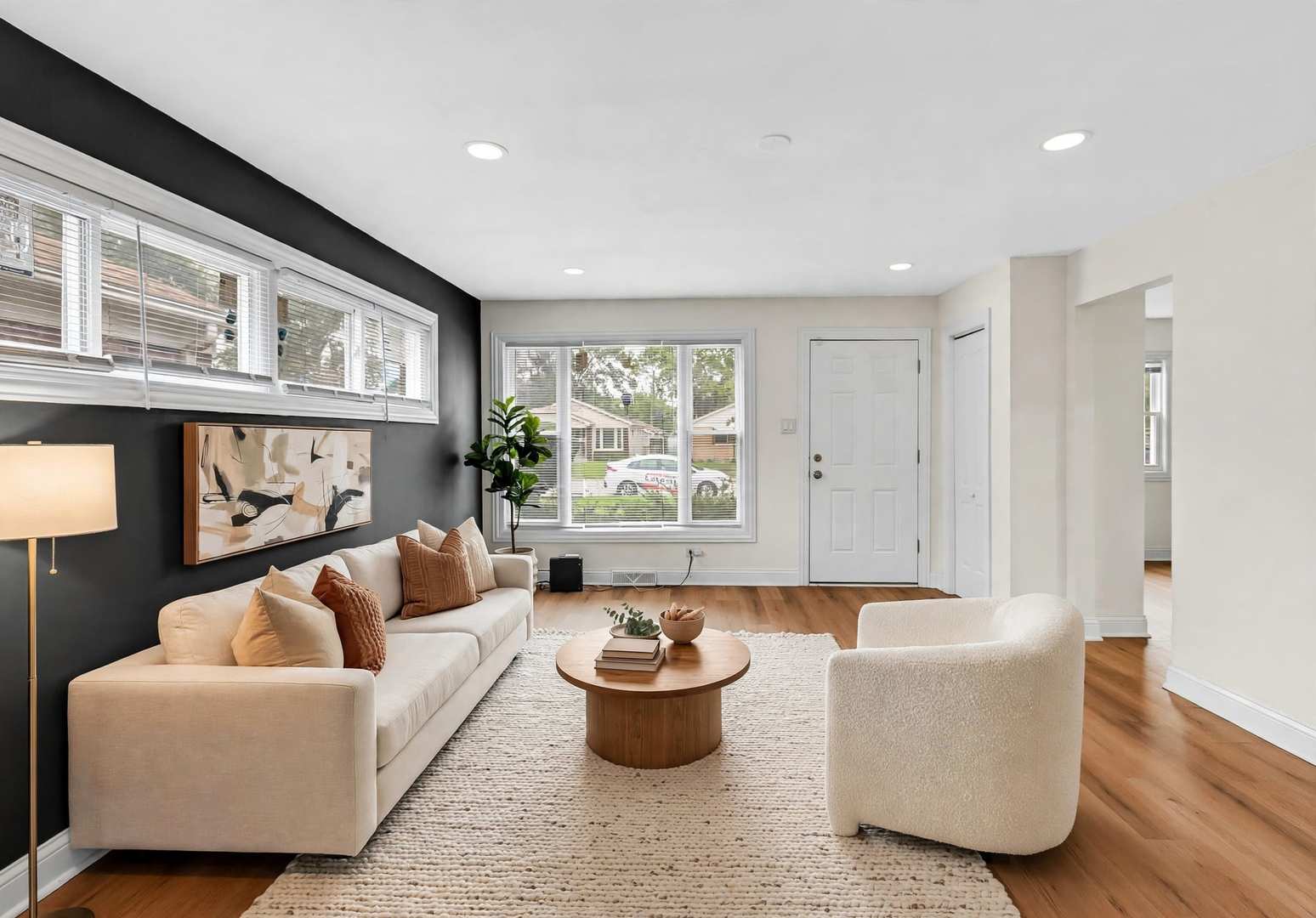 14905 Edbrooke Avenue - Photo 2