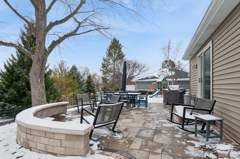 Tiny photo for 2504 Sun Valley Road, Lisle, IL 60532 (MLS # 12591768)