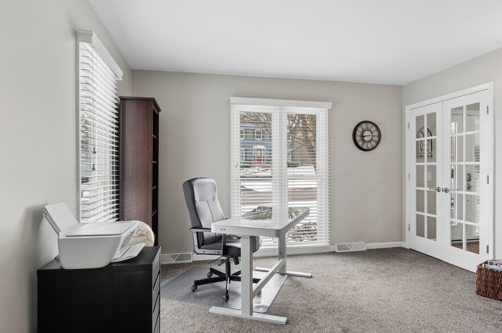 2504 Sun Valley Road