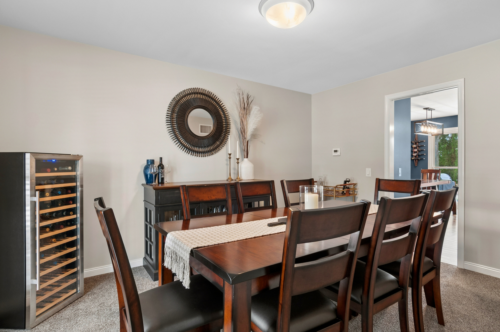 2504 Sun Valley Road