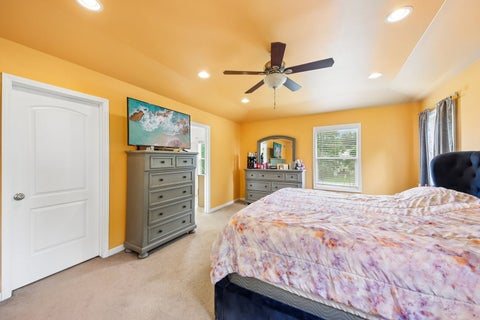 Tiny photo for 5105 W Flanders Road, McHenry, IL 60050 (MLS # 12687279)