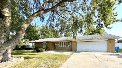 Photo of 2148 E 3000 N Road, Bourbonnais, IL 60914 (MLS # 12755453)