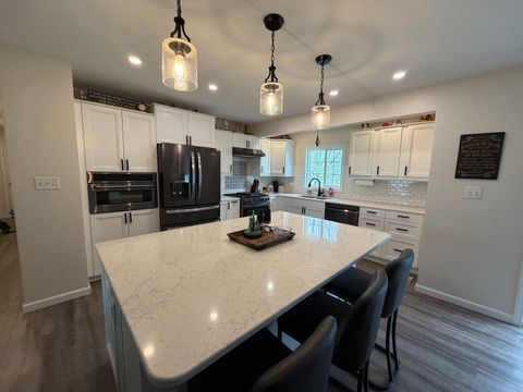 Tiny photo for 150 Woodland Drive, Salem, IL 62881 (MLS # 12622691)