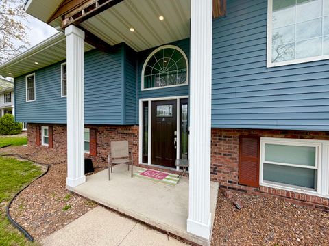 Tiny photo for 150 Woodland Drive, Salem, IL 62881 (MLS # 12622691)