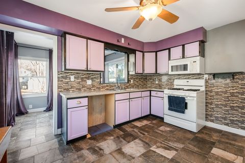 Tiny photo for 300 N Garfield Street, Hinckley, IL 60520 (MLS # 12554401)