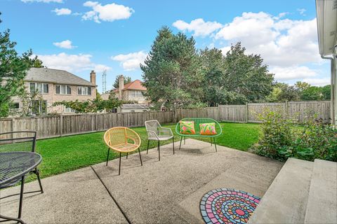 Tiny photo for 9247 Natchez Avenue, Morton Grove, IL 60053 (MLS # 12489865)