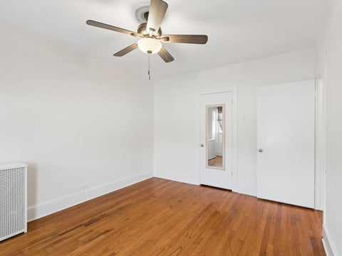 Tiny photo for 1044 W Balmoral Avenue #4C, Chicago, IL 60640 (MLS # 12695558)