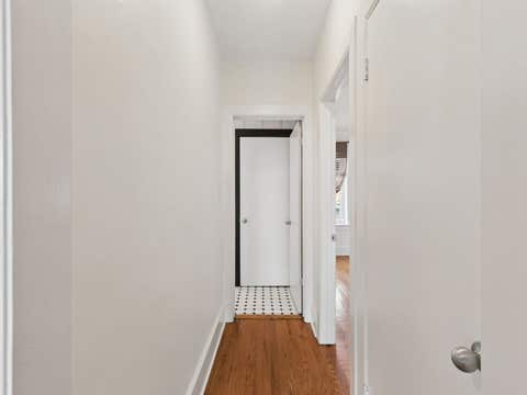 Tiny photo for 1044 W Balmoral Avenue #4C, Chicago, IL 60640 (MLS # 12695558)