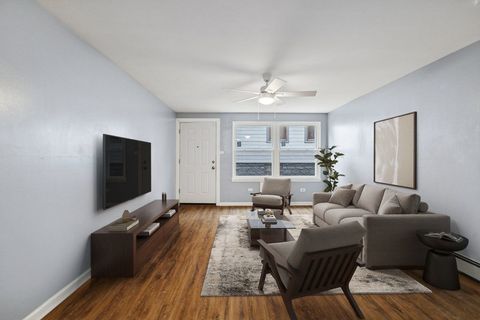 Tiny photo for 6950 S Cregier Avenue #C, Chicago, IL 60649 (MLS # 12520971)