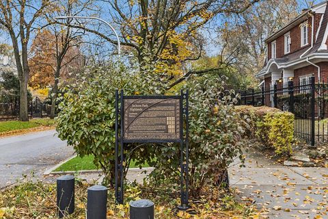 Tiny photo for 6950 S Cregier Avenue #C, Chicago, IL 60649 (MLS # 12520971)