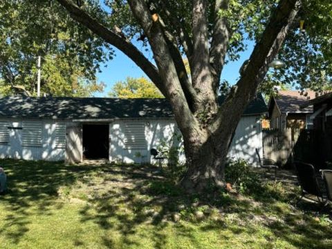 Tiny photo for 729 S 22nd Street, Decatur, IL 62521 (MLS # 12419958)
