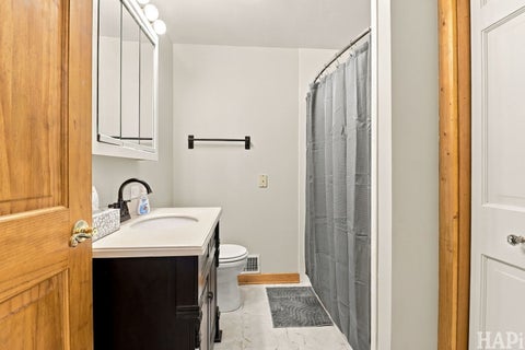 Tiny photo for 707 Quinn Road, McHenry, IL 60051 (MLS # 12773412)