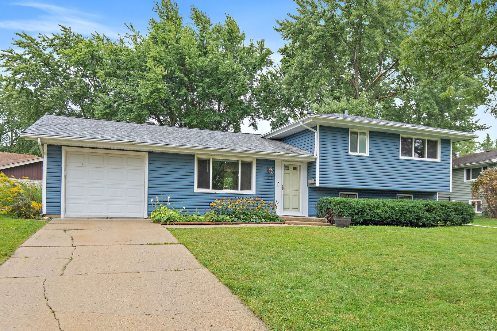 321 Desmond Drive