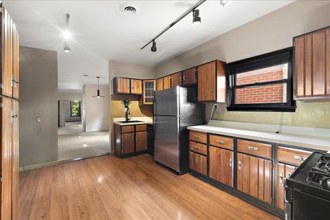 Tiny photo for 3640 S Lowe Avenue, Chicago, IL 60609 (MLS # 12493397)