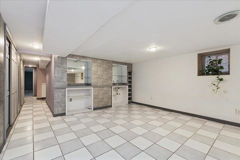 Tiny photo for 3640 S Lowe Avenue, Chicago, IL 60609 (MLS # 12493397)