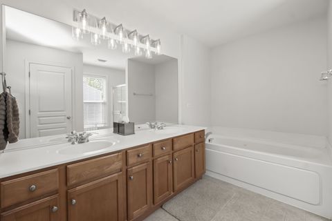 Tiny photo for 25016 Rockwell Lane, Plainfield, IL 60585 (MLS # 12634024)