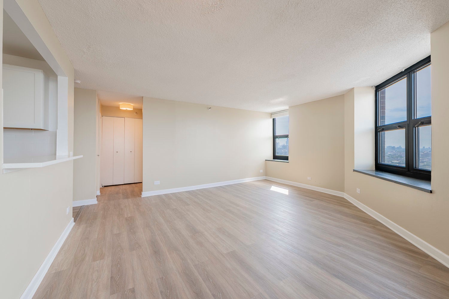 3660 N Lake Shore Drive 2312