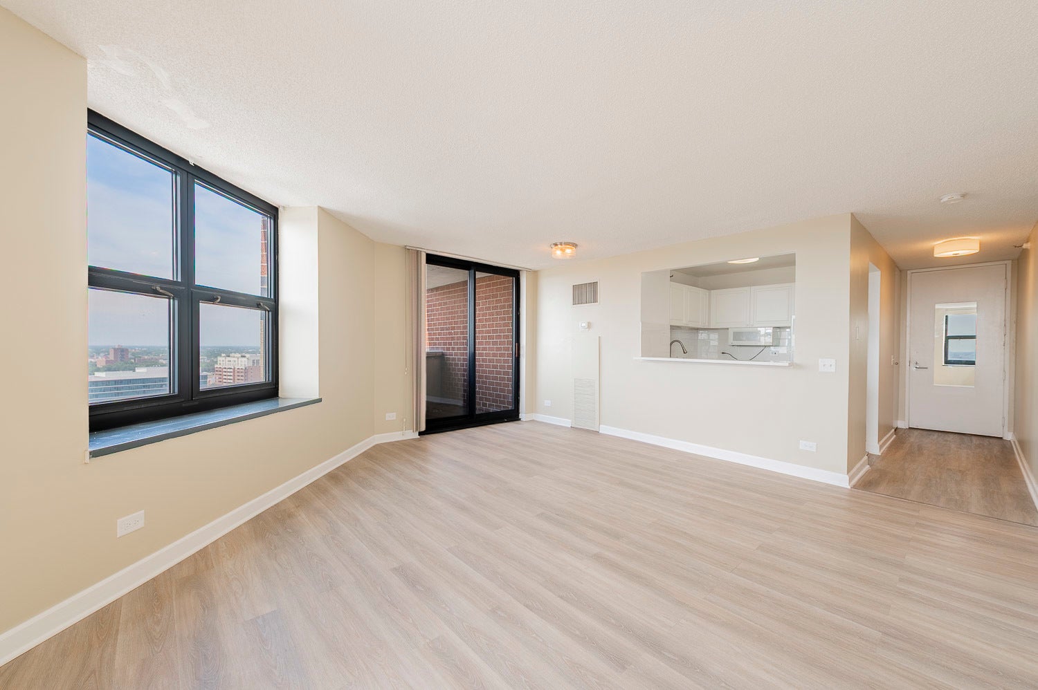 3660 N Lake Shore Drive 2312