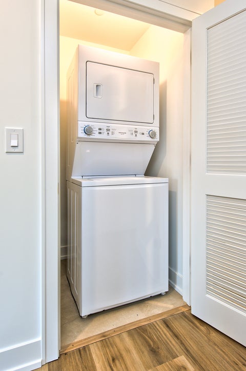 Tiny photo for 9396 Landings Lane #305, Des Plaines, IL 60016 (MLS # 12655198)