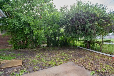 Tiny photo for 905 Adams Street, Maywood, IL 60153 (MLS # 12685902)