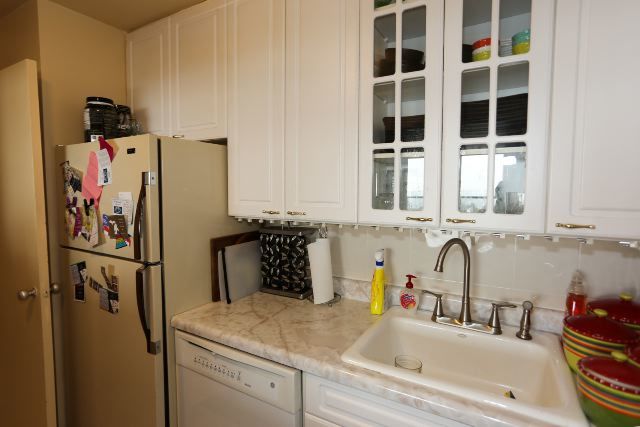 3950 N Lake Shore Drive 1012C