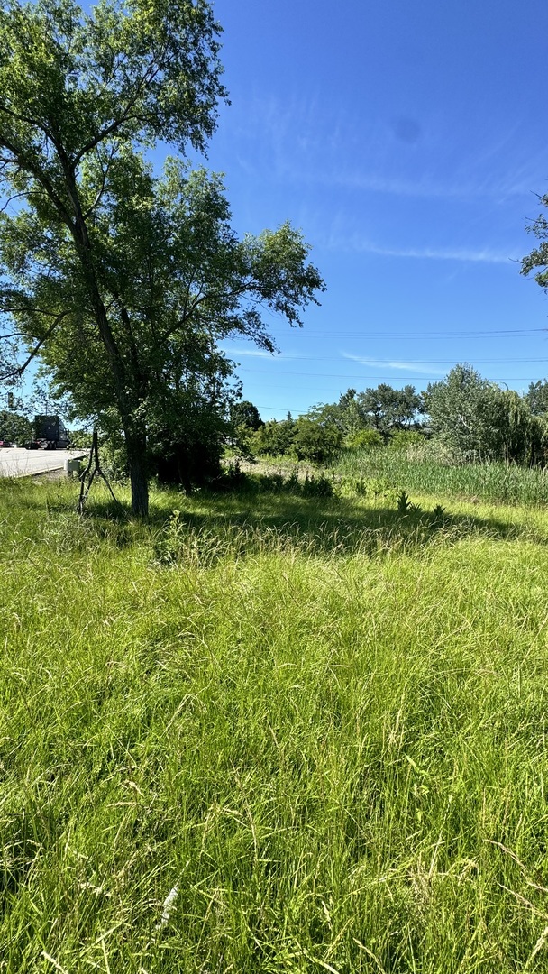 552 N Quentin Road